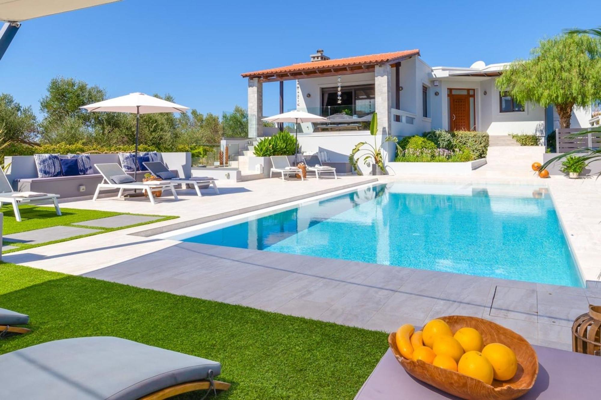 Villa Ampelaki - Premium Villa With Heated Pool Kounoupidhianá Exteriör bild