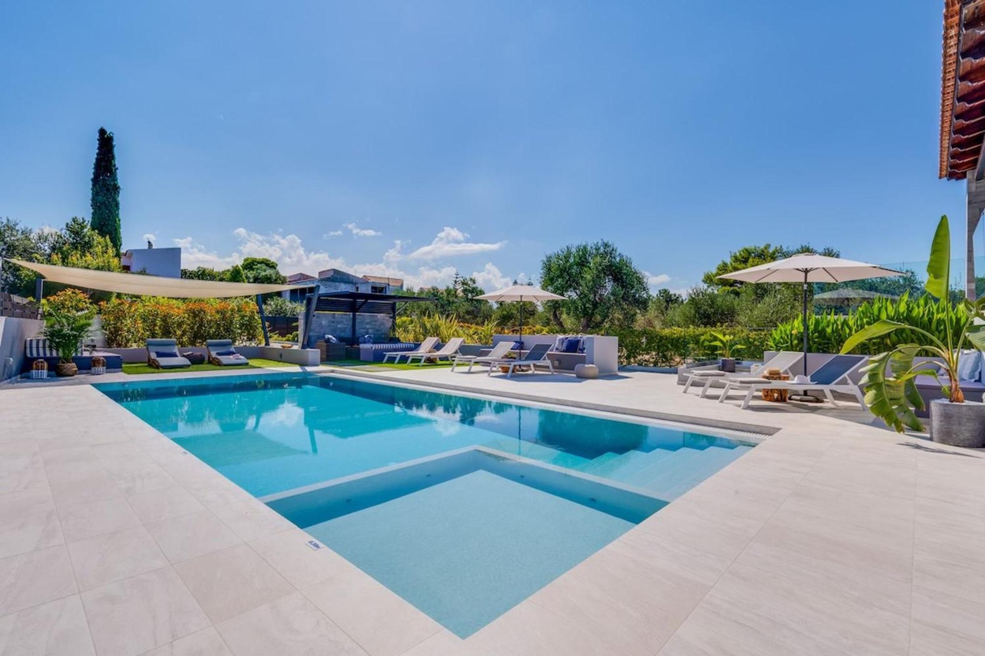 Villa Ampelaki - Premium Villa With Heated Pool Kounoupidhianá Exteriör bild